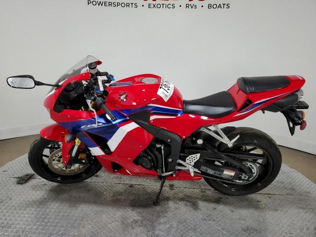 2023 Honda Cbr cycle VIN JH2PC40J7PK900406 photo 3