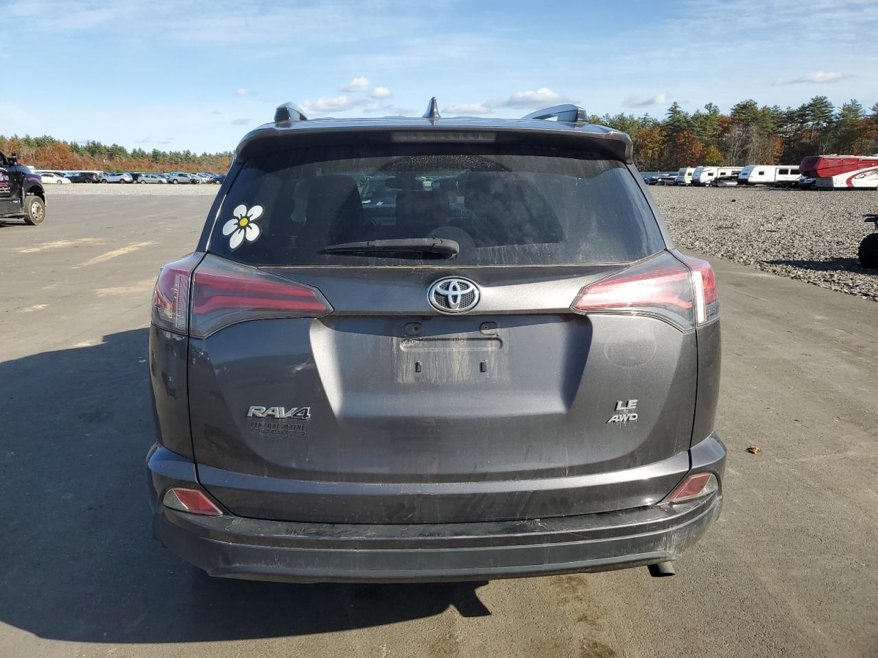 2017 Toyota Rav4 VIN JTMBFREV8HJ151111 photo 6
