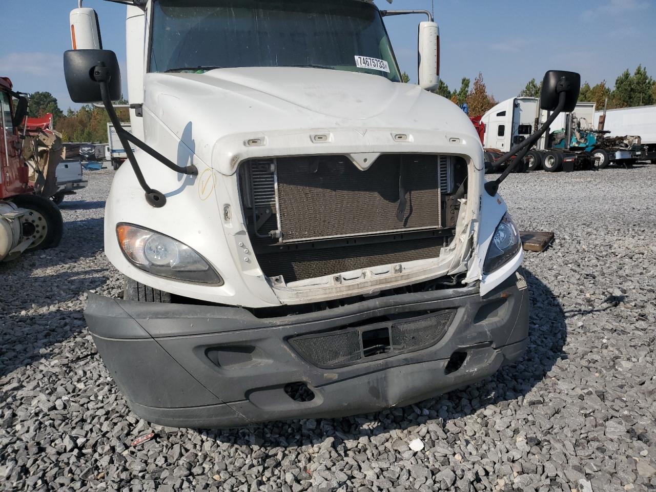 2016 International Prostar VIN 3HSDJAPR8GN461500 photo 9