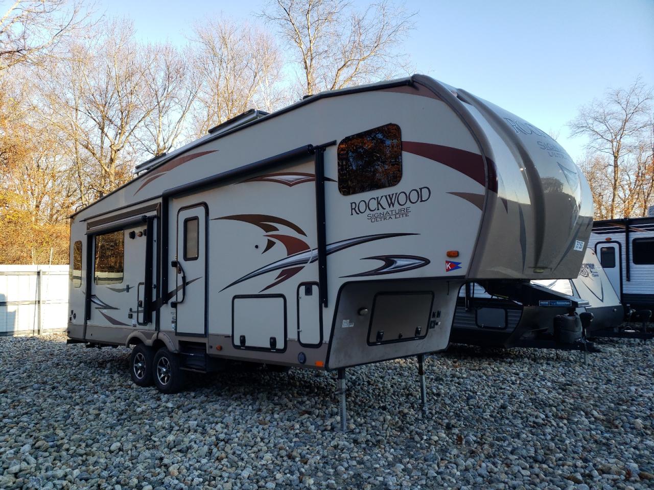 2018 ROCK Trvl trlr VIN 4X4FRLD22J1879178 photo 1