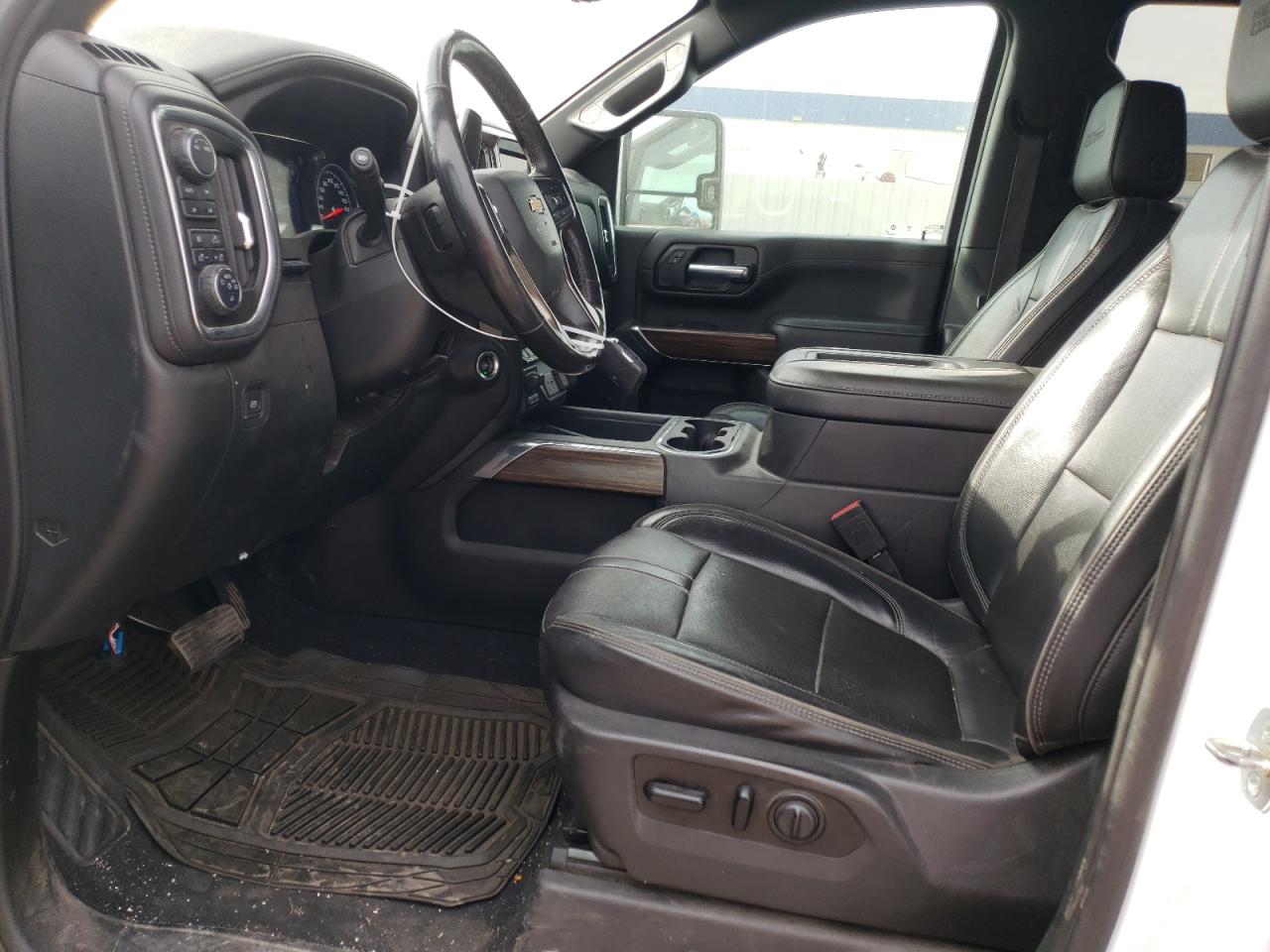 2022 Chevrolet All models VIN 1GC4YREYXNF366372 photo 7