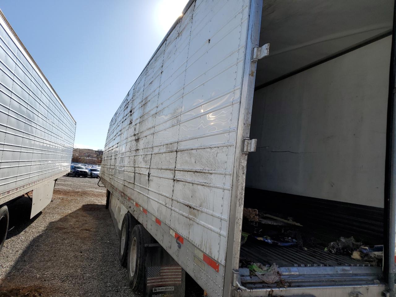 2017 Utility Reefer VIN 1UYVS2538HU931317 photo 9