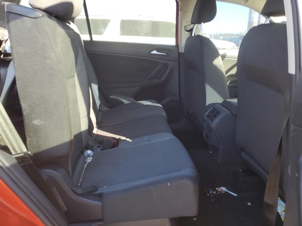 2019 VOLKSWAGEN Tiguan VIN 3VV1B7AX5KM103872 photo 11