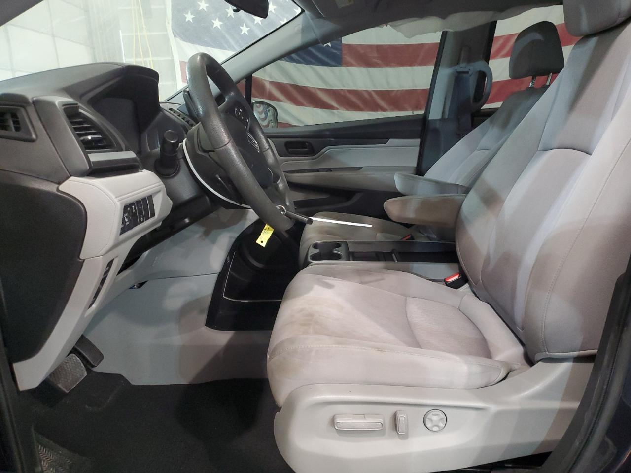 2019 HONDA Odyssey VIN 5FNRL6H52KB124079 photo 7