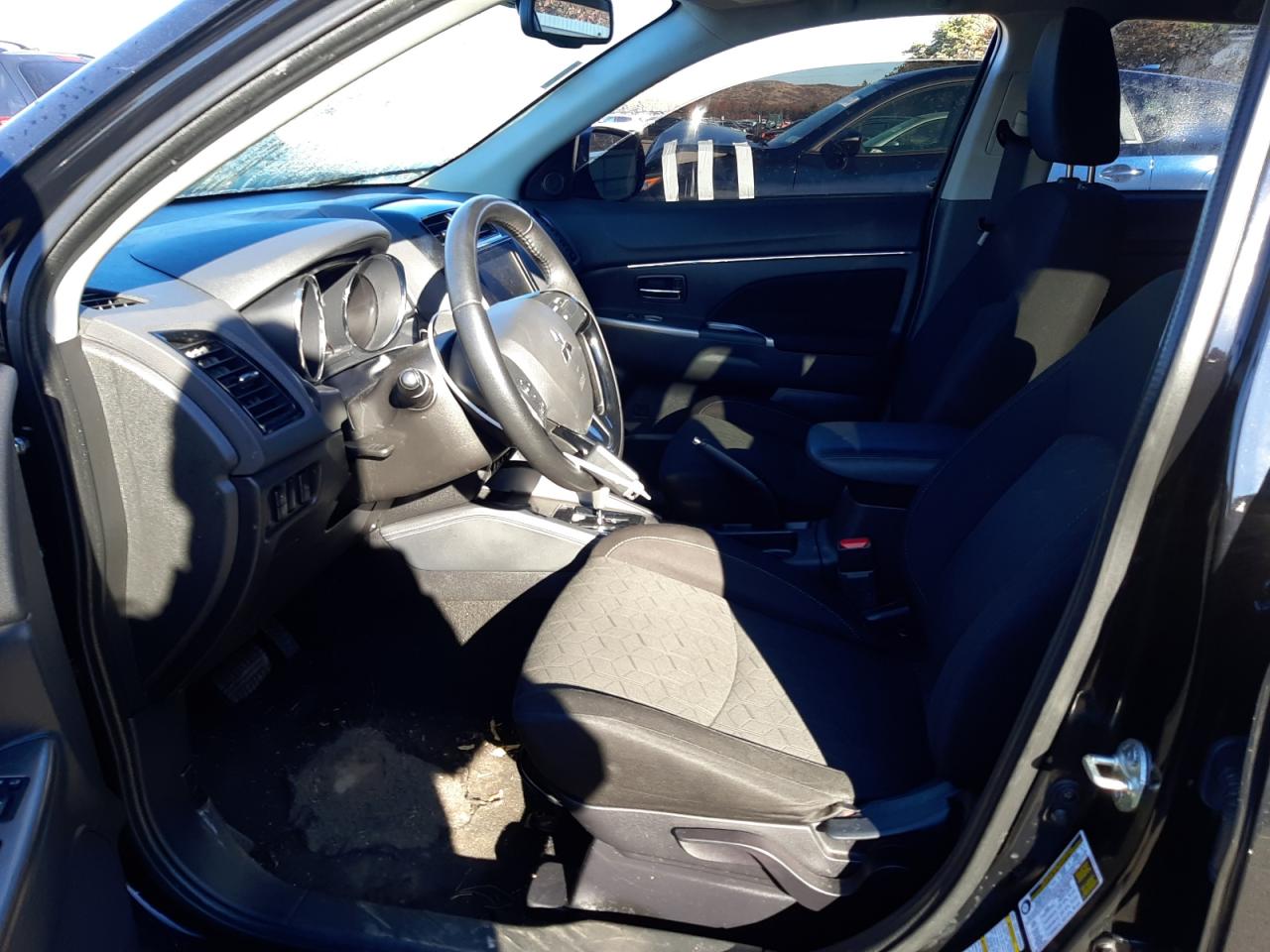 2020 MITSUBISHI Outlander VIN JA4AP4AU5LU023595 photo 7
