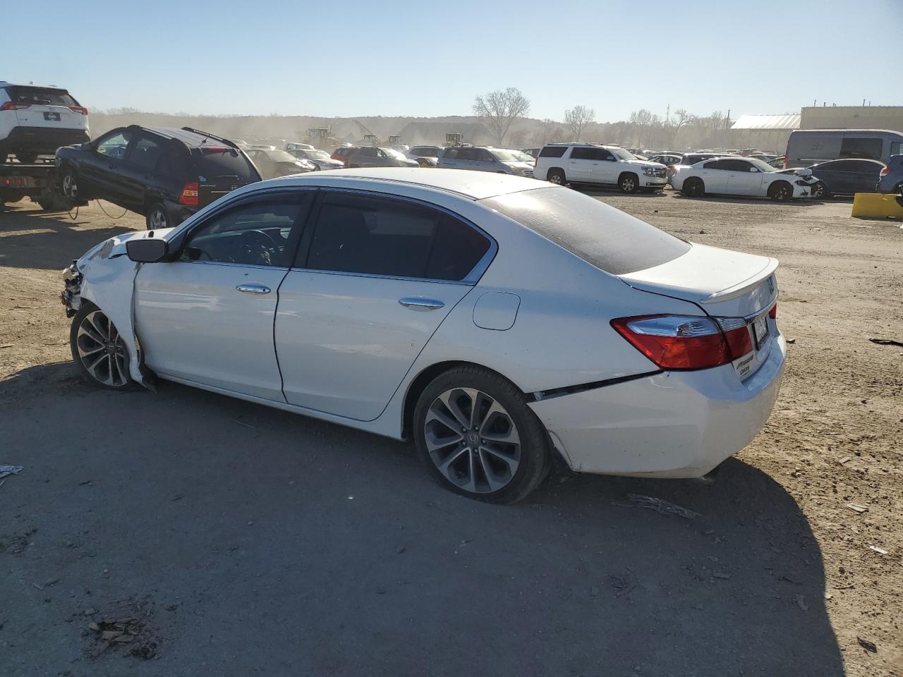2014 HONDA Accord VIN 1HGCR2F50EA281611 photo 2