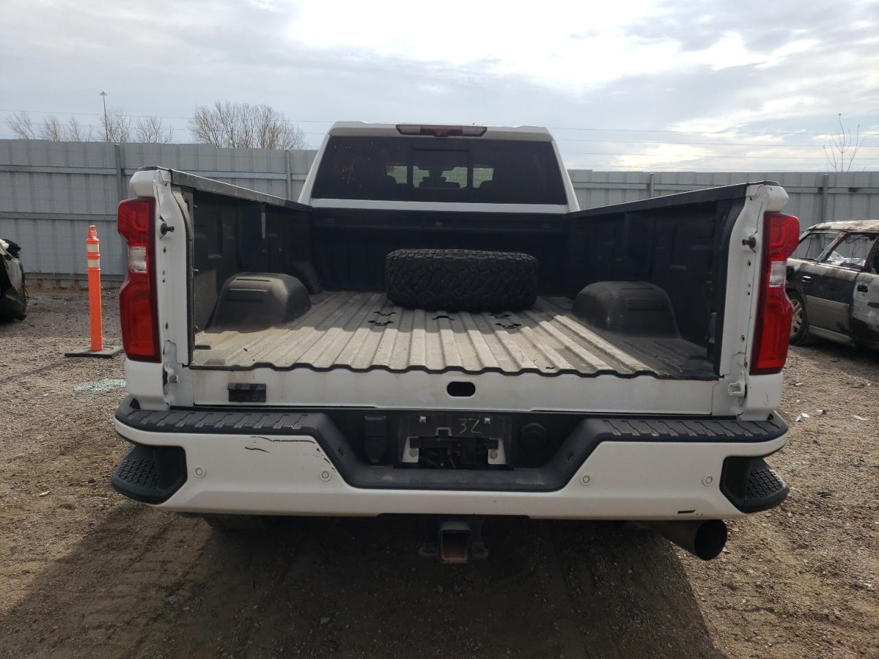 2022 Chevrolet All models VIN 1GC4YREYXNF366372 photo 6