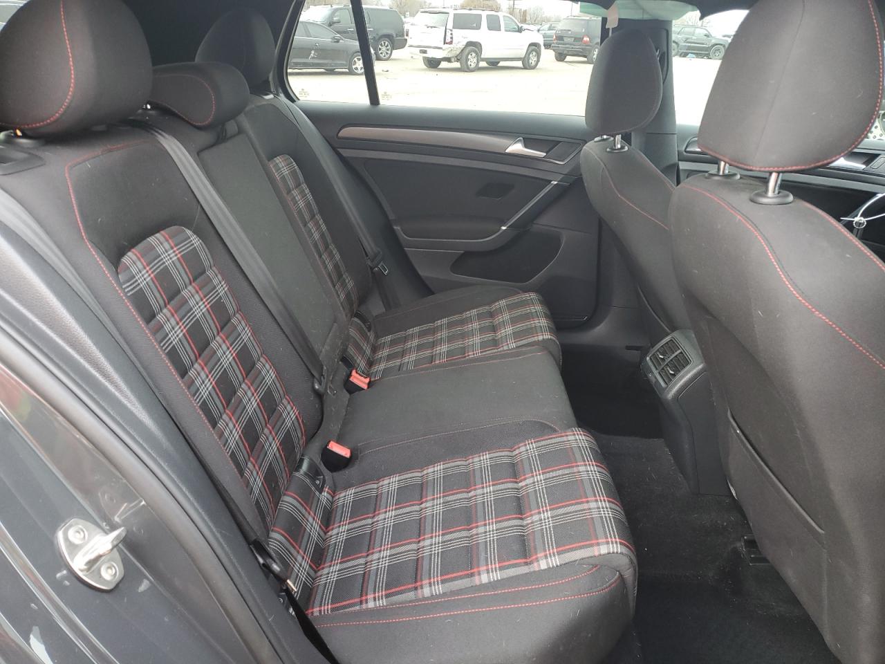 2019 VOLKSWAGEN Gti VIN 3VW5T7AU5KM004937 photo 10