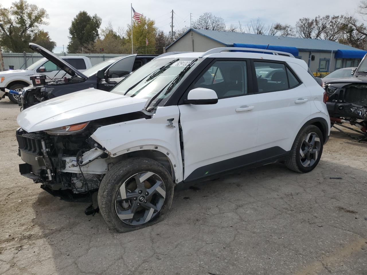 2023 HYUNDAI Venue VIN KMHRC8A34PU217880 photo 1