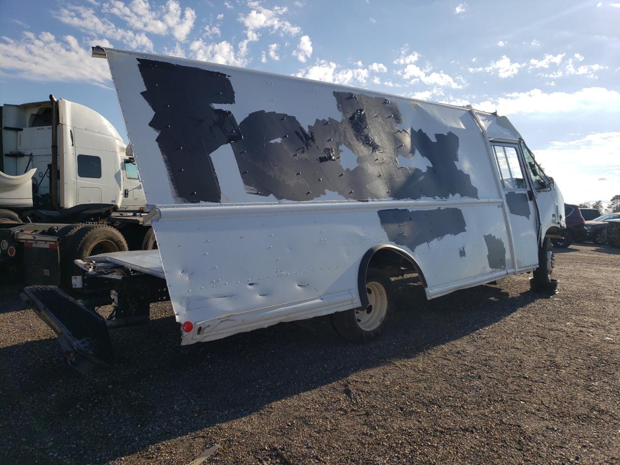 2022 FORD F59 VIN 1F65F5KN8N0A06276 photo 3