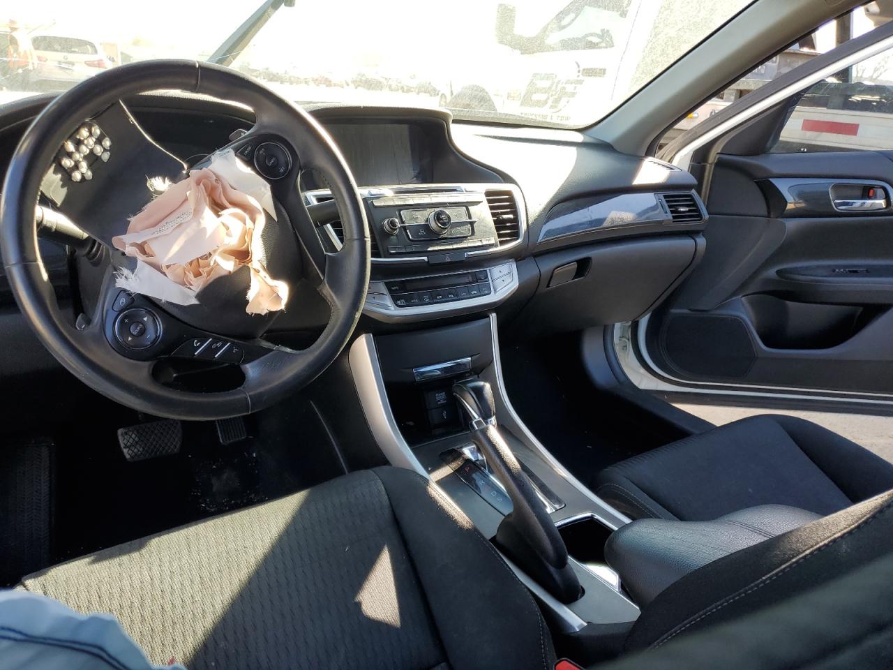 2014 HONDA Accord VIN 1HGCR2F50EA281611 photo 8