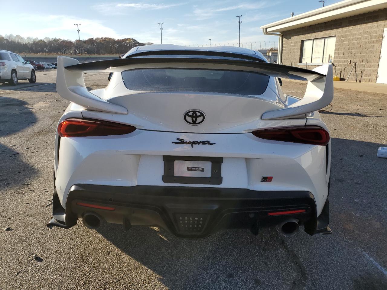 2021 TOYOTA Supra VIN WZ1DB0C08MW045912 photo 6