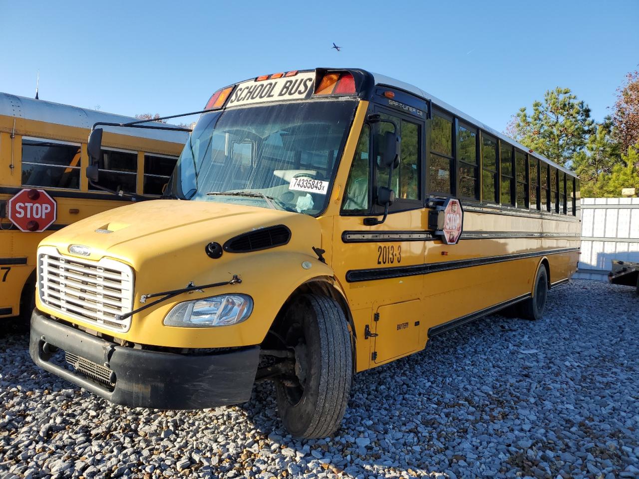 2013 FREIGHTLINER Chassis b2b VIN 4UZABRDU2DCBR9426 photo 2