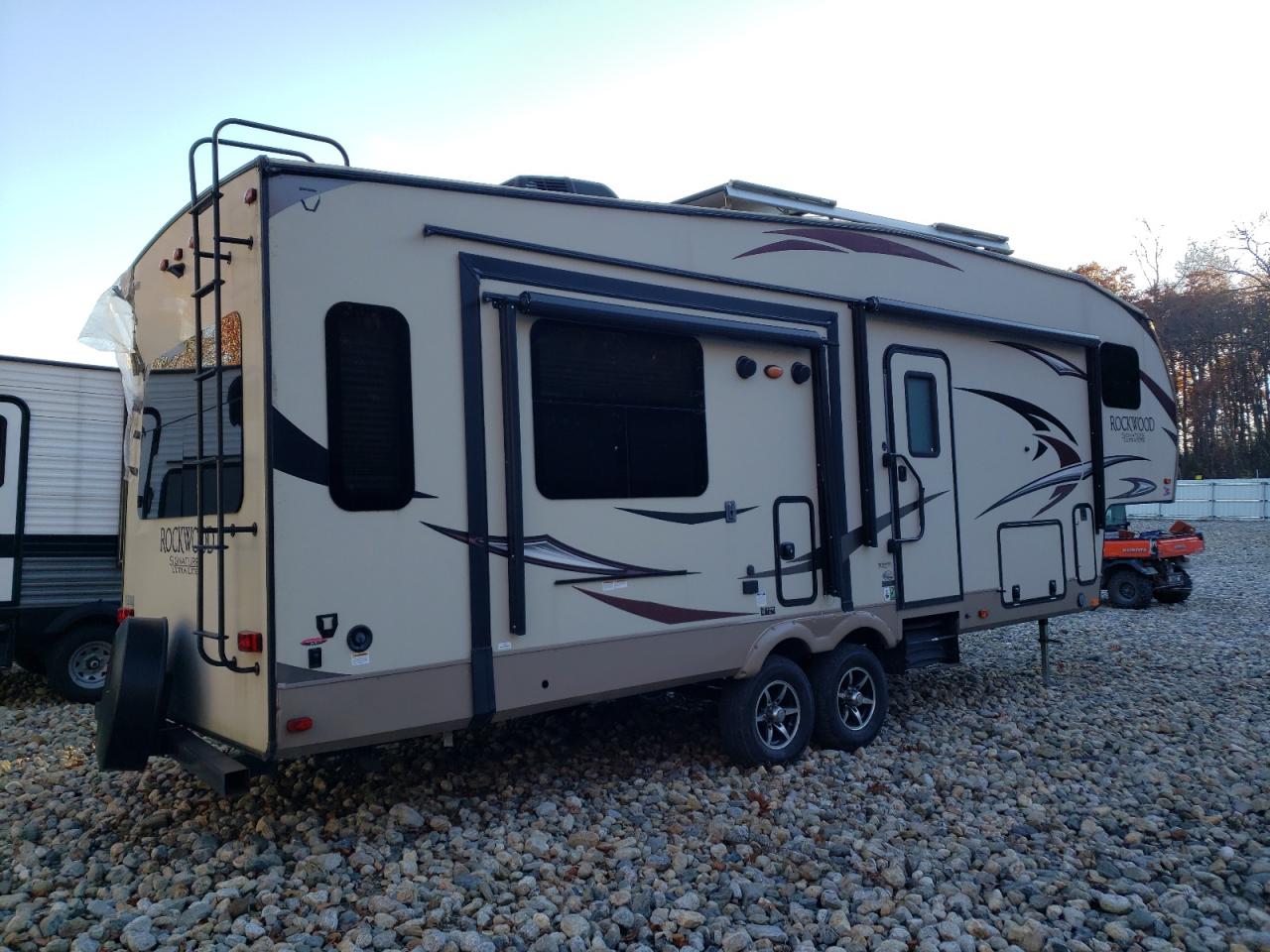 2018 ROCK Trvl trlr VIN 4X4FRLD22J1879178 photo 4