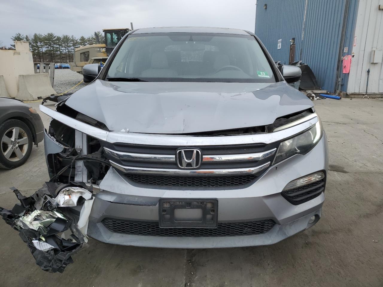 2016 HONDA Pilot VIN 5FNYF6H53GB107589 photo 5