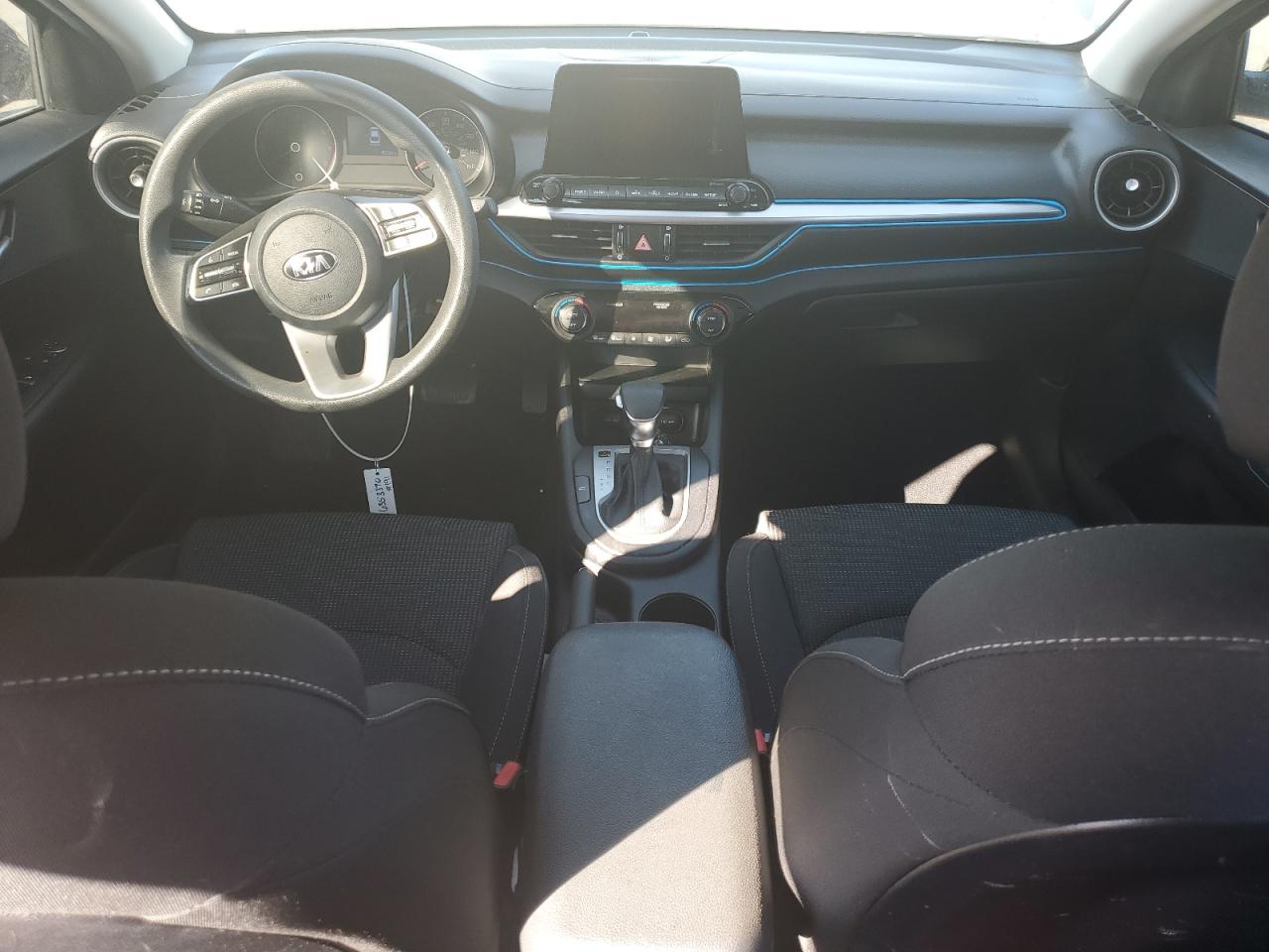 2019 Kia Forte VIN 3KPF24AD2KE029068 photo 8
