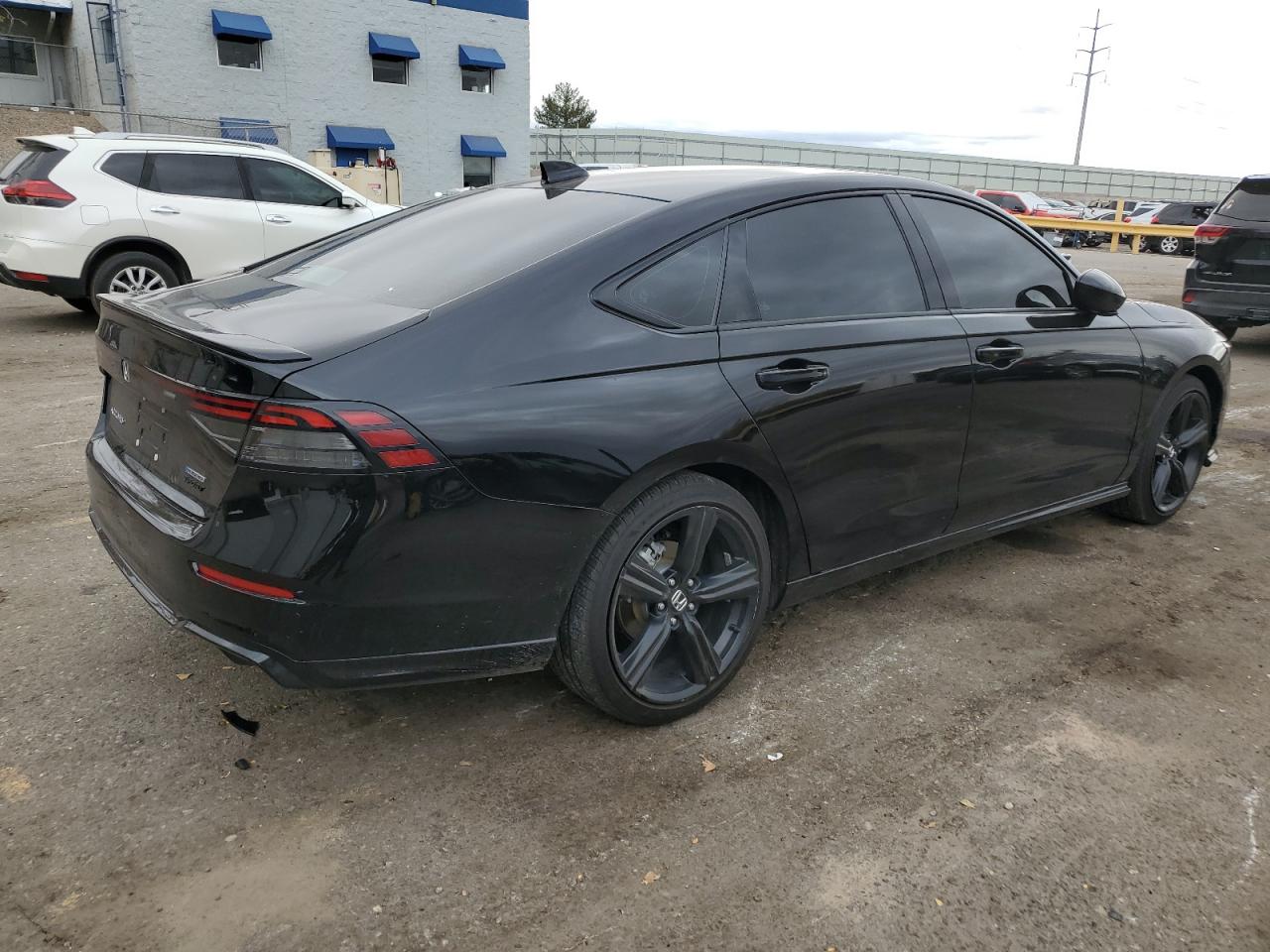 2023 HONDA Accord VIN 1HGCY2F72PA004112 photo 3