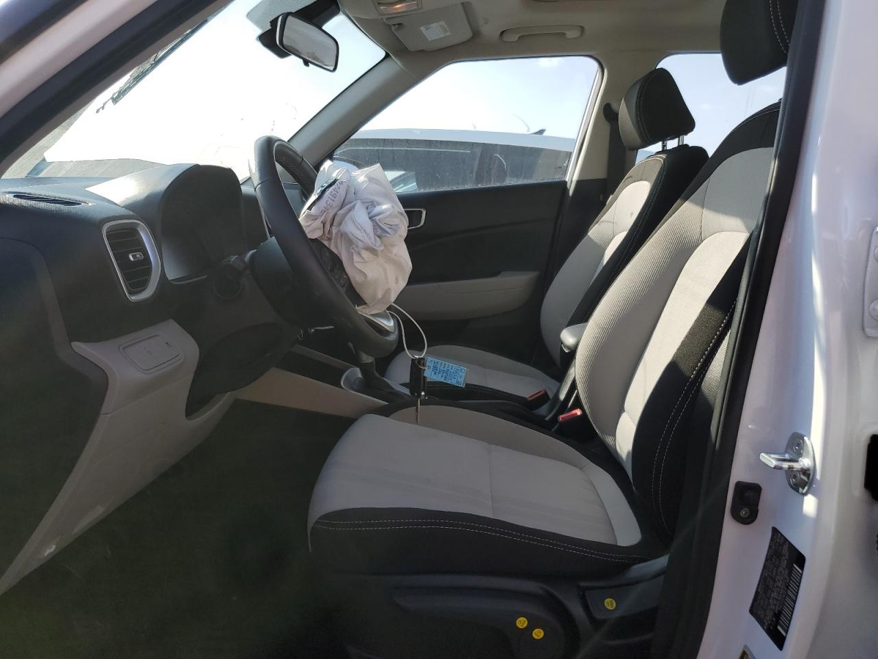 2023 HYUNDAI Venue VIN KMHRC8A34PU217880 photo 7