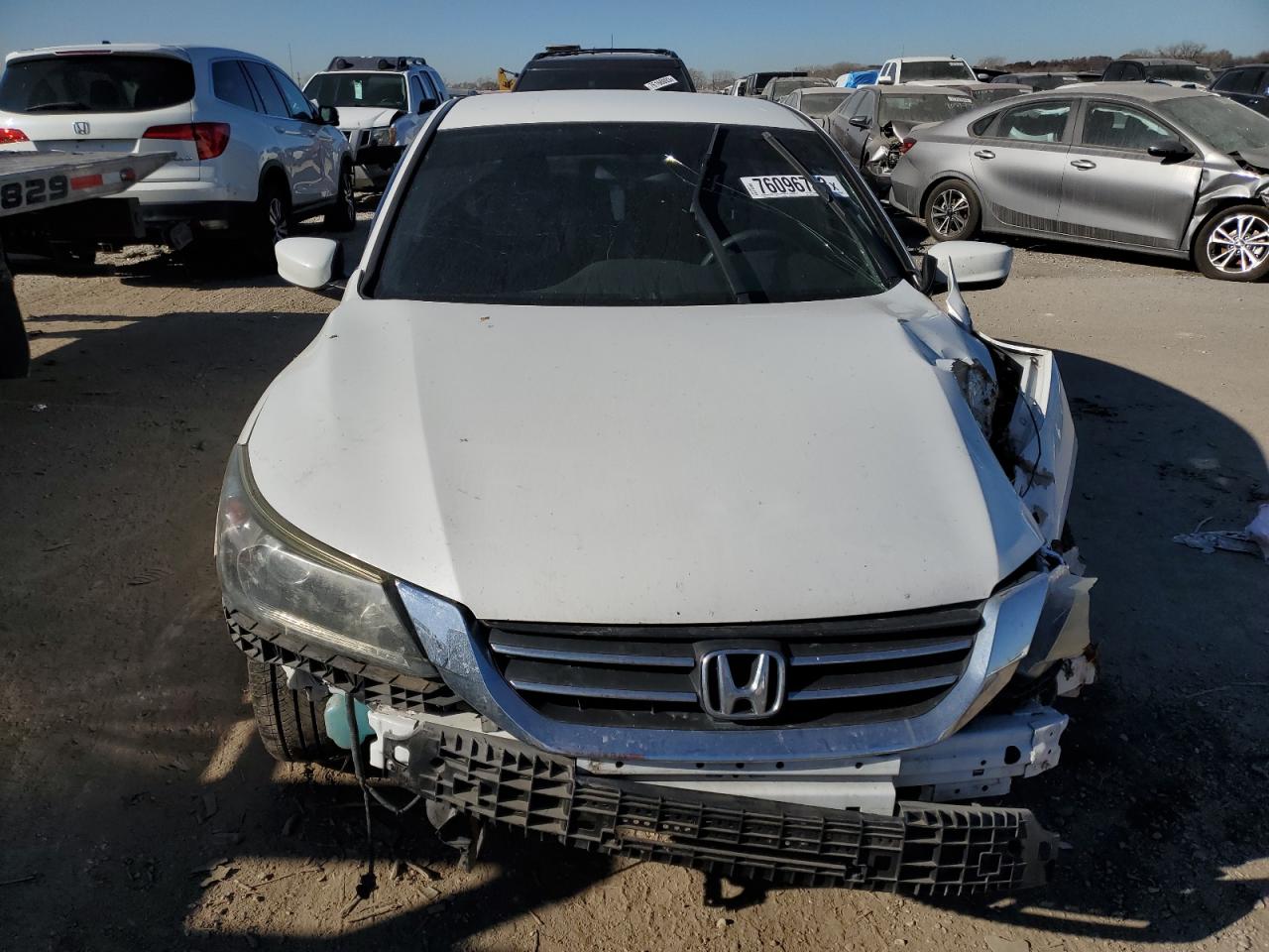 2014 HONDA Accord VIN 1HGCR2F50EA281611 photo 5
