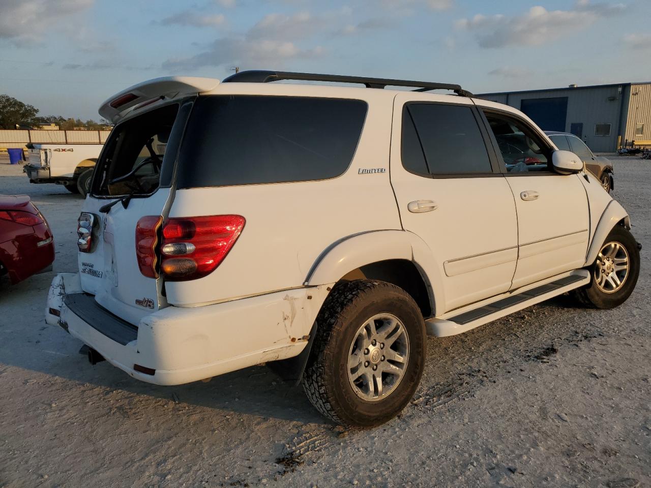 2004 Toyota Sequoia VIN 5TDZT38A04S225020 photo 3