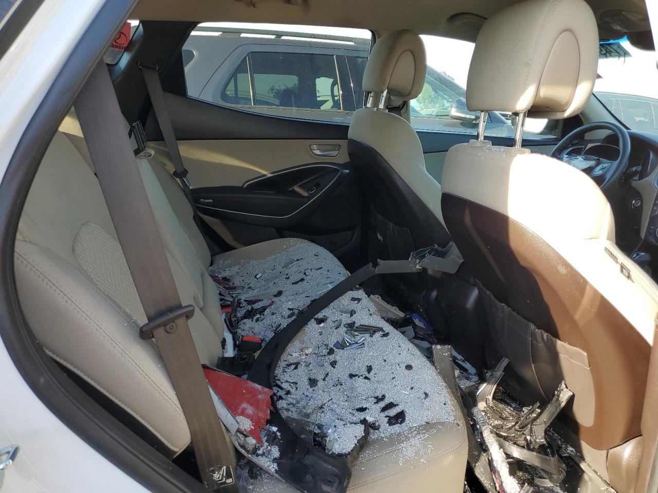 2018 HYUNDAI Santa fe VIN 5NMZUDLB8JH056964 photo 10