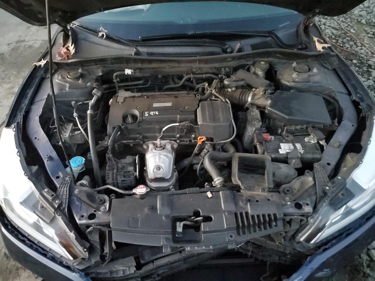2017 Honda Accord VIN 1HGCR2F35HA252592 photo 11