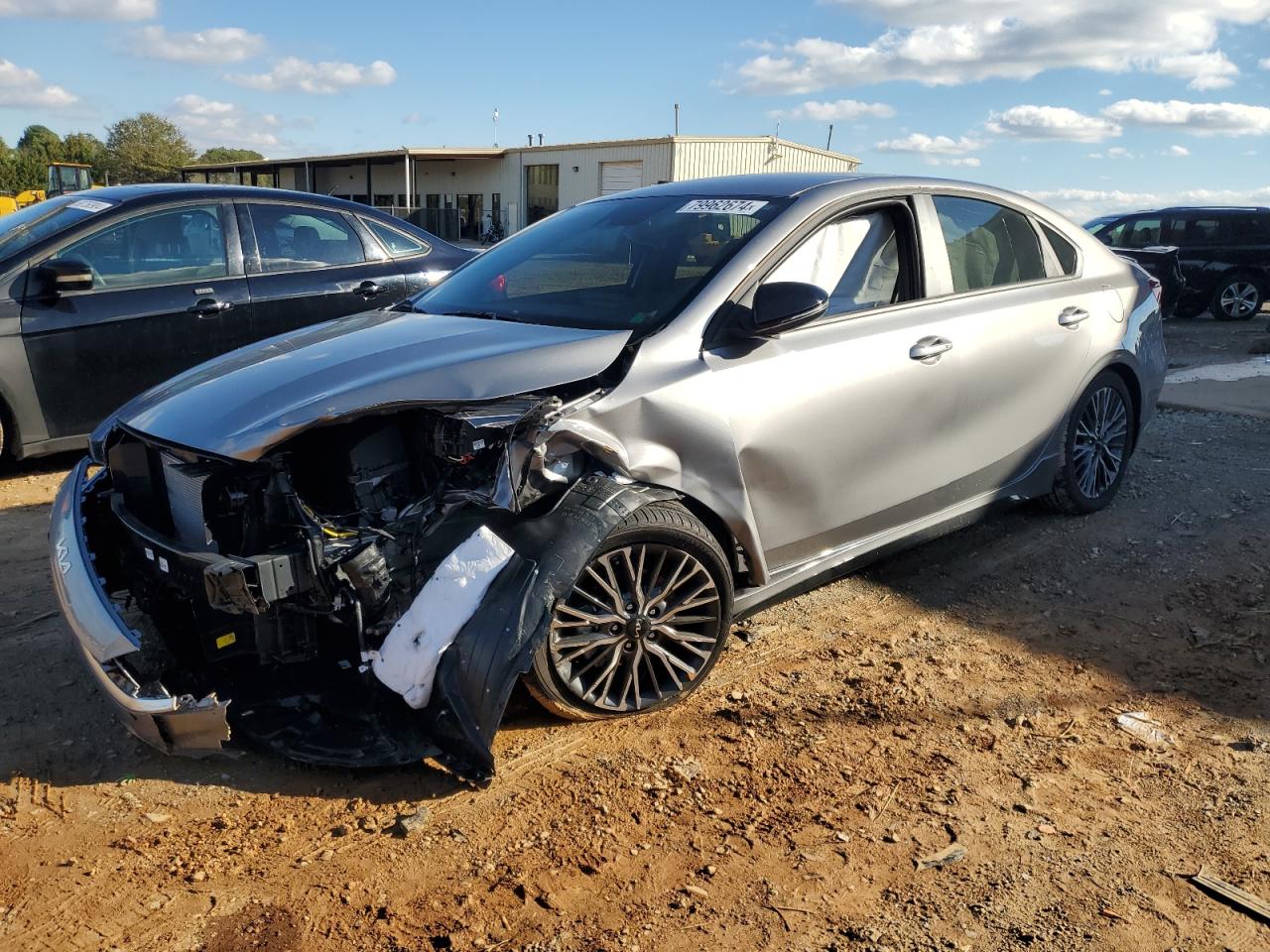 2024 Kia Forte VIN 3KPF54AD5RE814461 photo 1