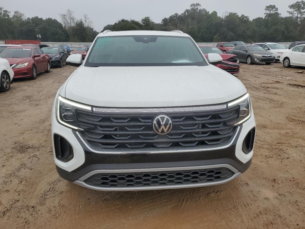 2024 Volkswagen Atlas VIN 1V2KE2CA4RC238972 photo 5