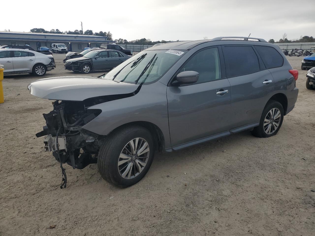2018 Nissan Pathfinder VIN 5N1DR2MN3JC636786 photo 1