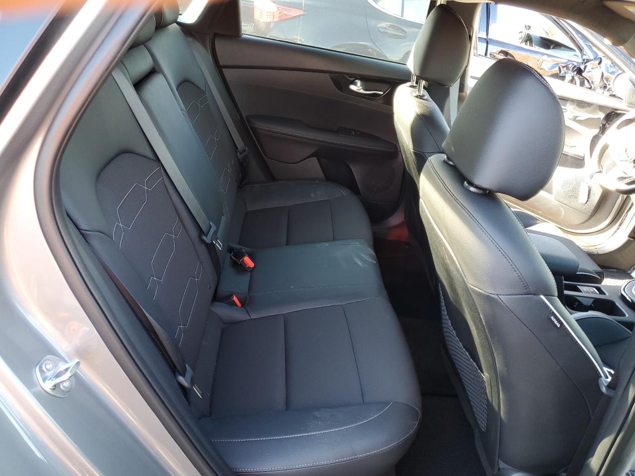2024 Kia Forte VIN 3KPF54AD5RE814461 photo 10