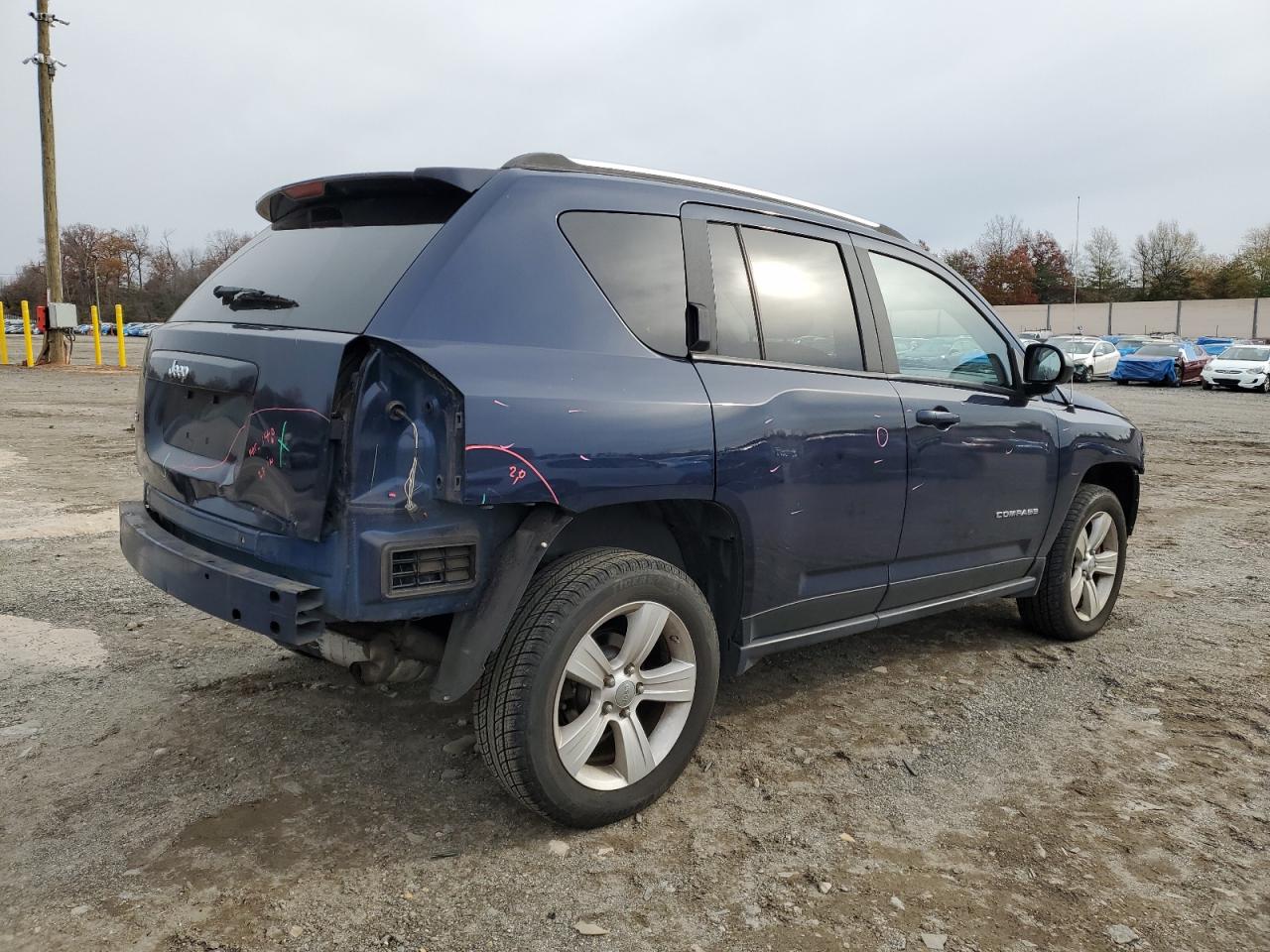 2012 JEEP Compass sp VIN 1C4NJDBB2CD633573 photo 3
