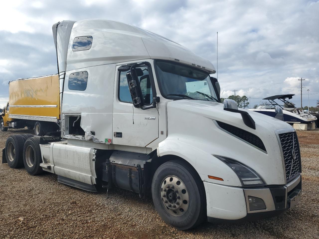 2022 Volvo Vn VIN 4V4NC9EHXNN287863 photo 1