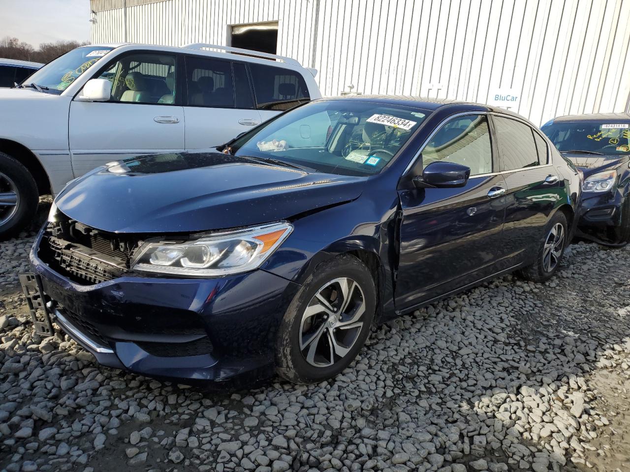 2017 Honda Accord VIN 1HGCR2F35HA252592 photo 1