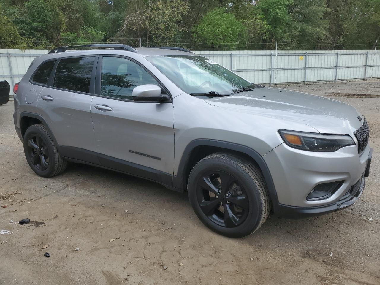 2019 Jeep Grand cher VIN 1C4PJMLX5KD350411 photo 4