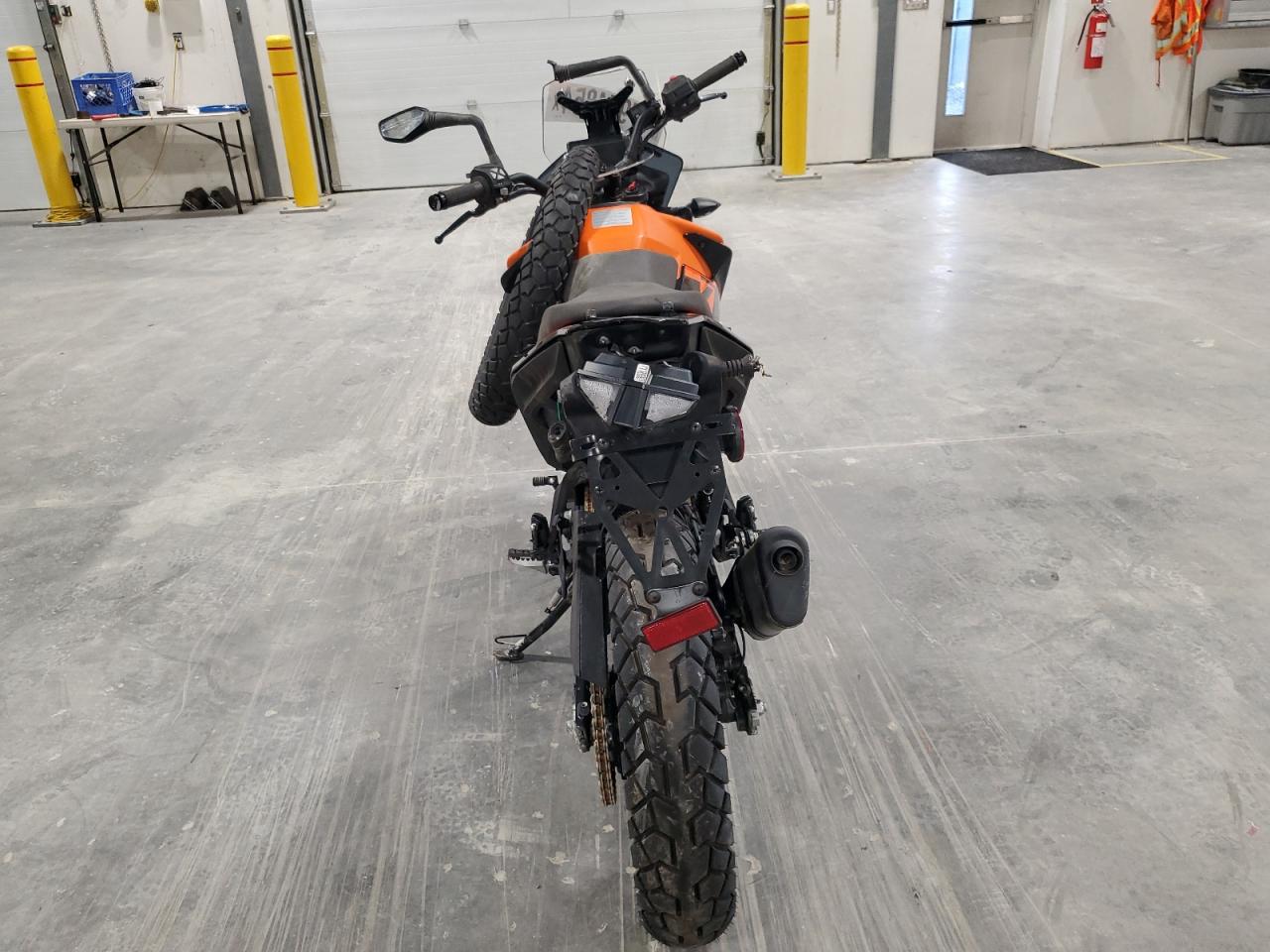 2023 KTM 390 VIN MD2JGJ402PC261715 photo 4