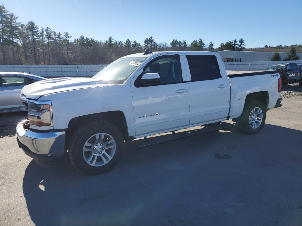 2017 Chevrolet All models VIN 3GCUKREC0HG202248 photo 1