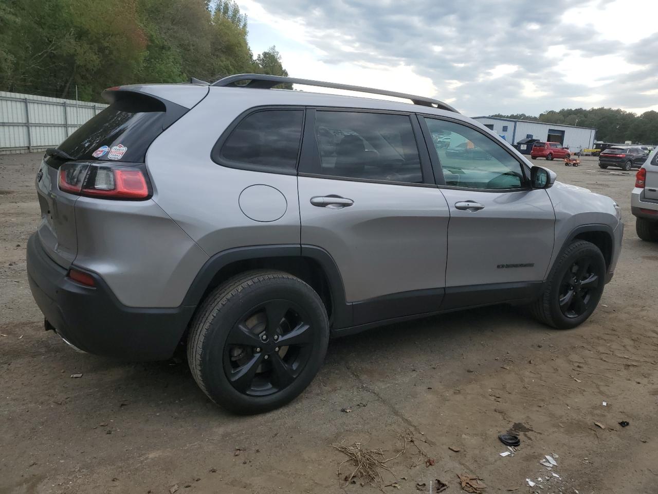 2019 Jeep Grand cher VIN 1C4PJMLX5KD350411 photo 3