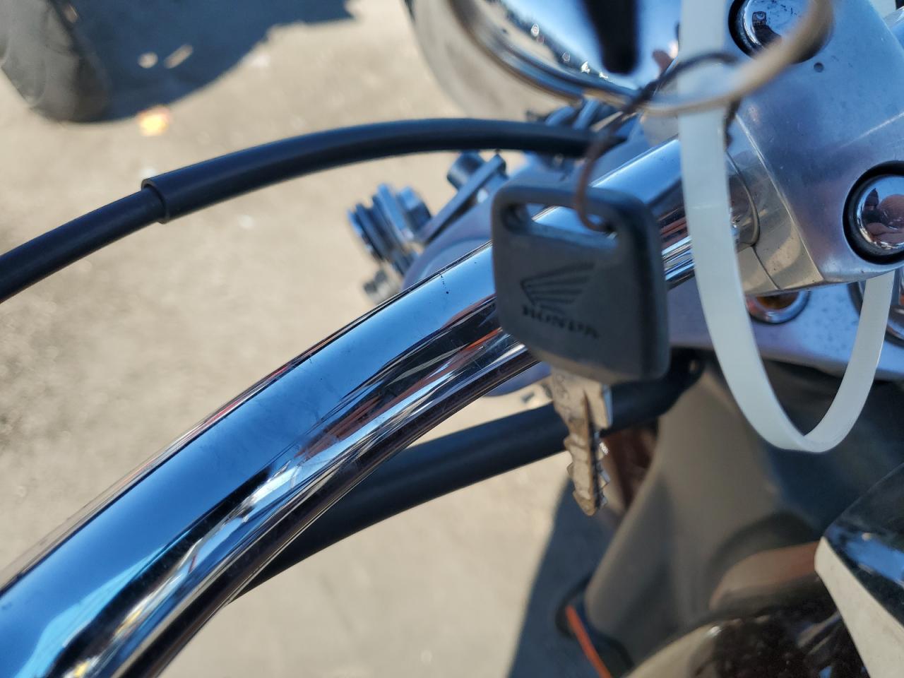 2018 Honda Vt cycle VIN JH2RC5002JK400022 photo 8
