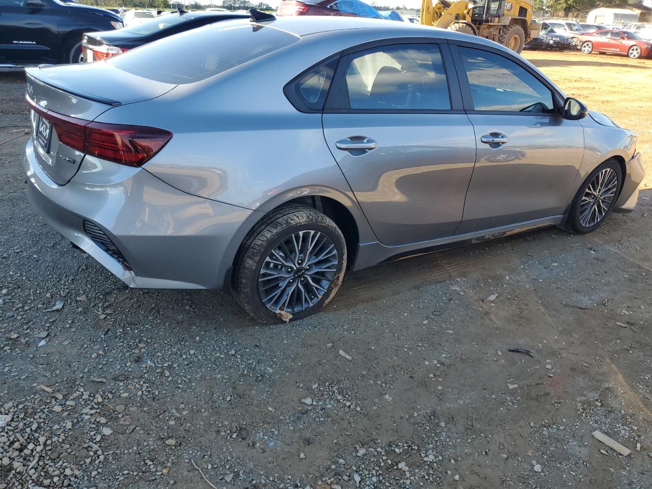 2024 Kia Forte VIN 3KPF54AD5RE814461 photo 3