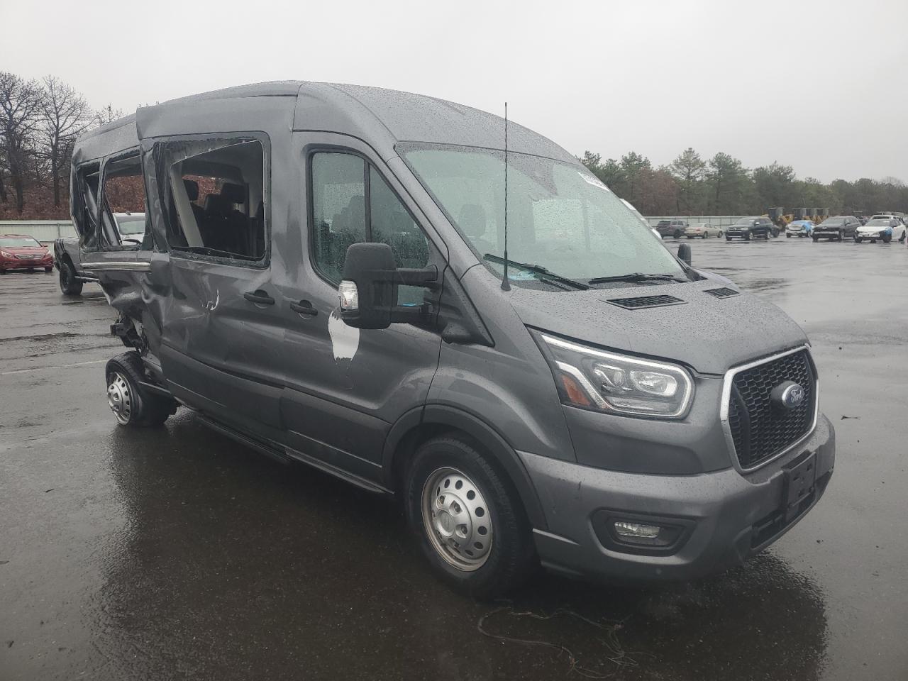 2022 Ford All models VIN 1FBAX9CG3NKA17033 photo 4