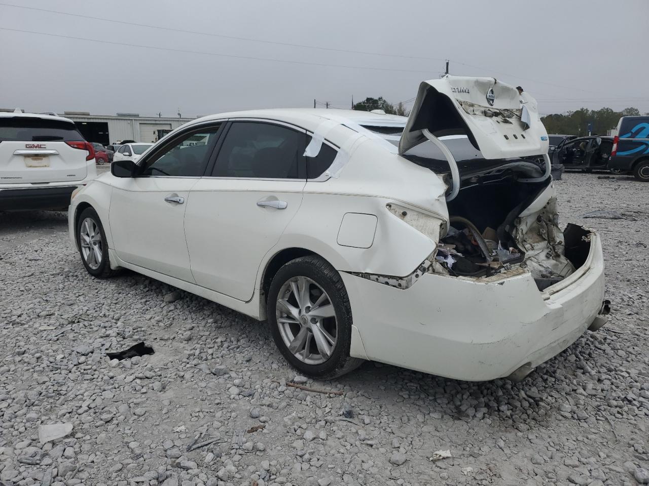 2013 Niss Altima VIN 1N4AL3AP8DC246121 photo 2