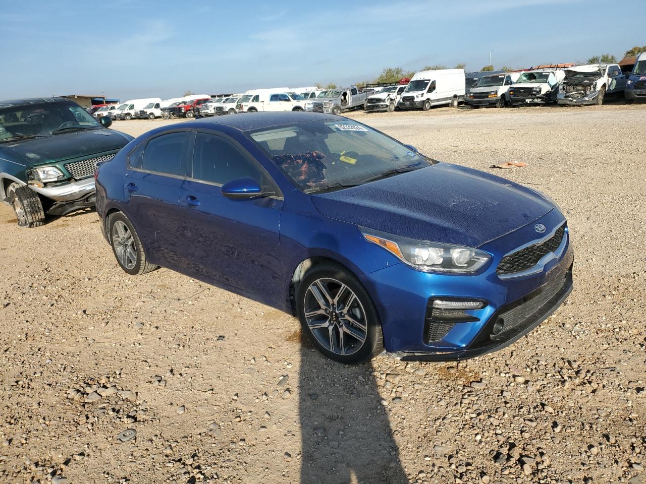 2019 Kia Forte VIN 3KPF34AD5KE073059 photo 4