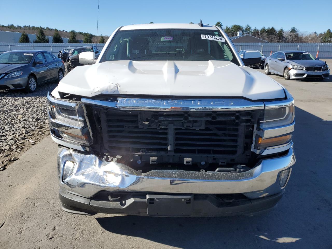 2017 Chevrolet All models VIN 3GCUKREC0HG202248 photo 5