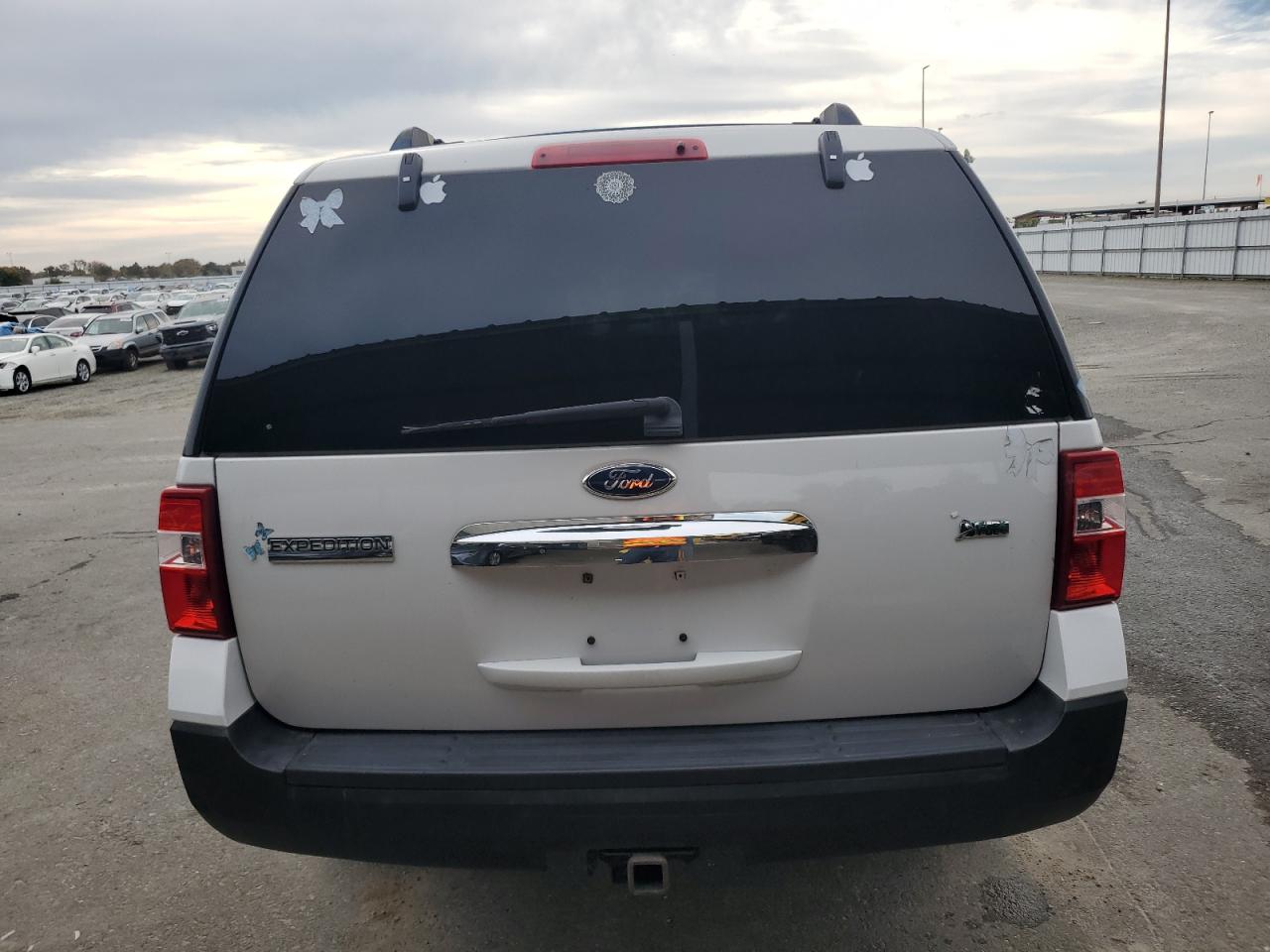 2013 Ford Expedition VIN 1FMJU1G52DEF60123 photo 6