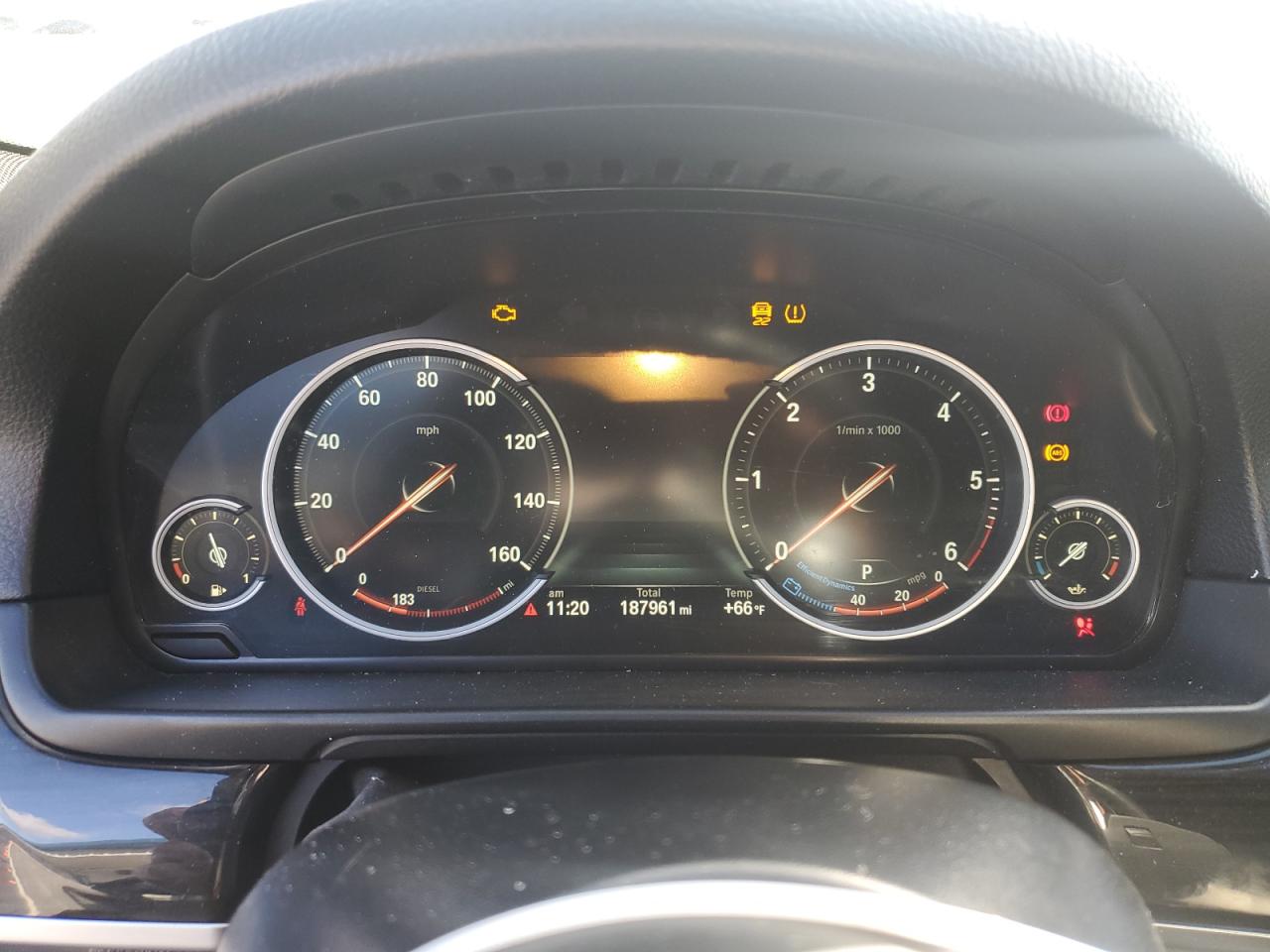 2016 BMW 5 series VIN WBAFV3C50GD687615 photo 9