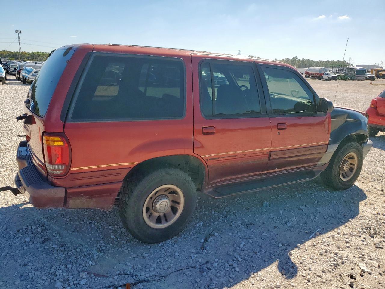 1998 Mercury Mountainer VIN 4M2ZU52P7WUJ46376 photo 3