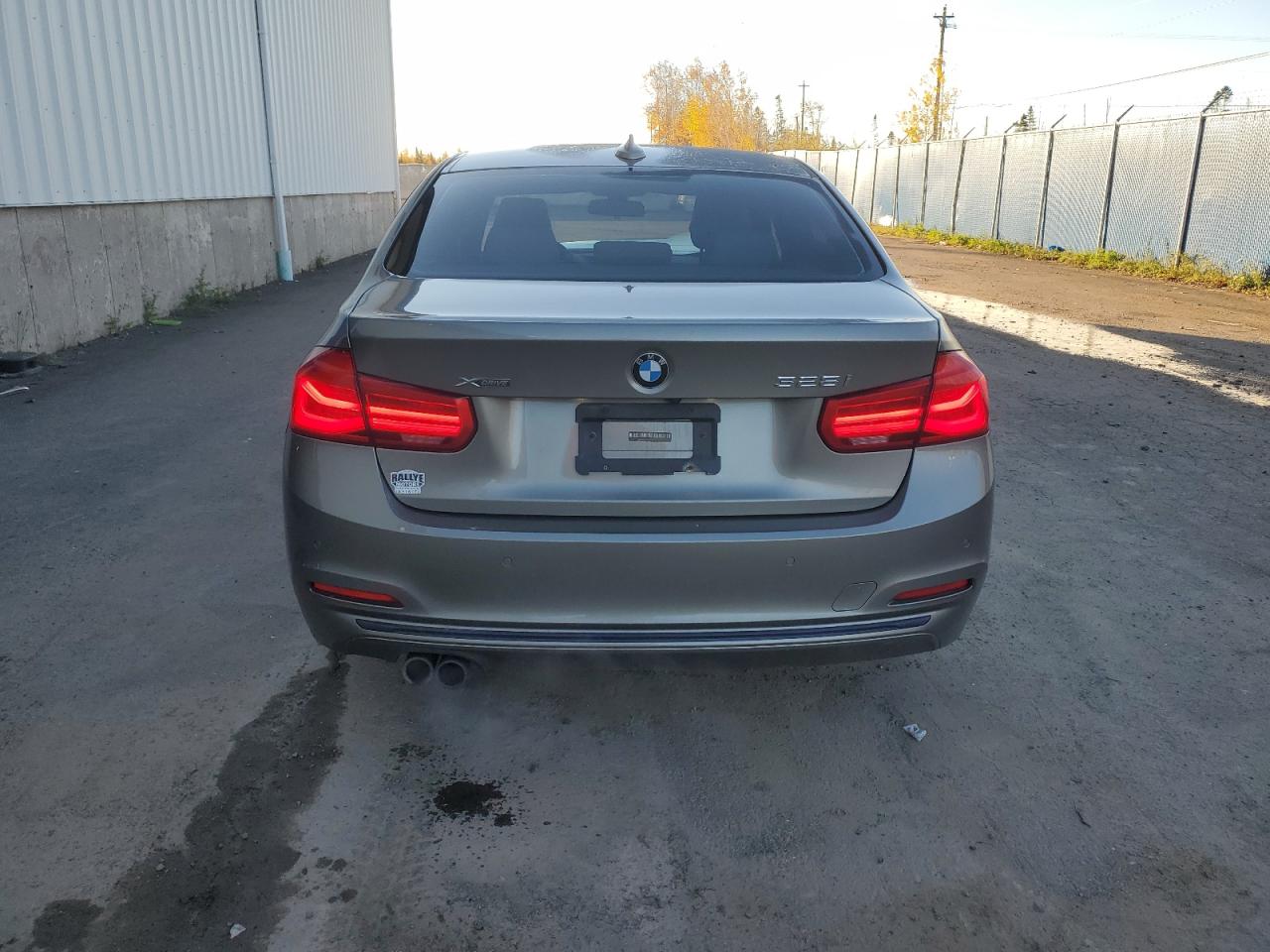 2016 BMW 3 series VIN WBA8E3G55GNU02579 photo 6