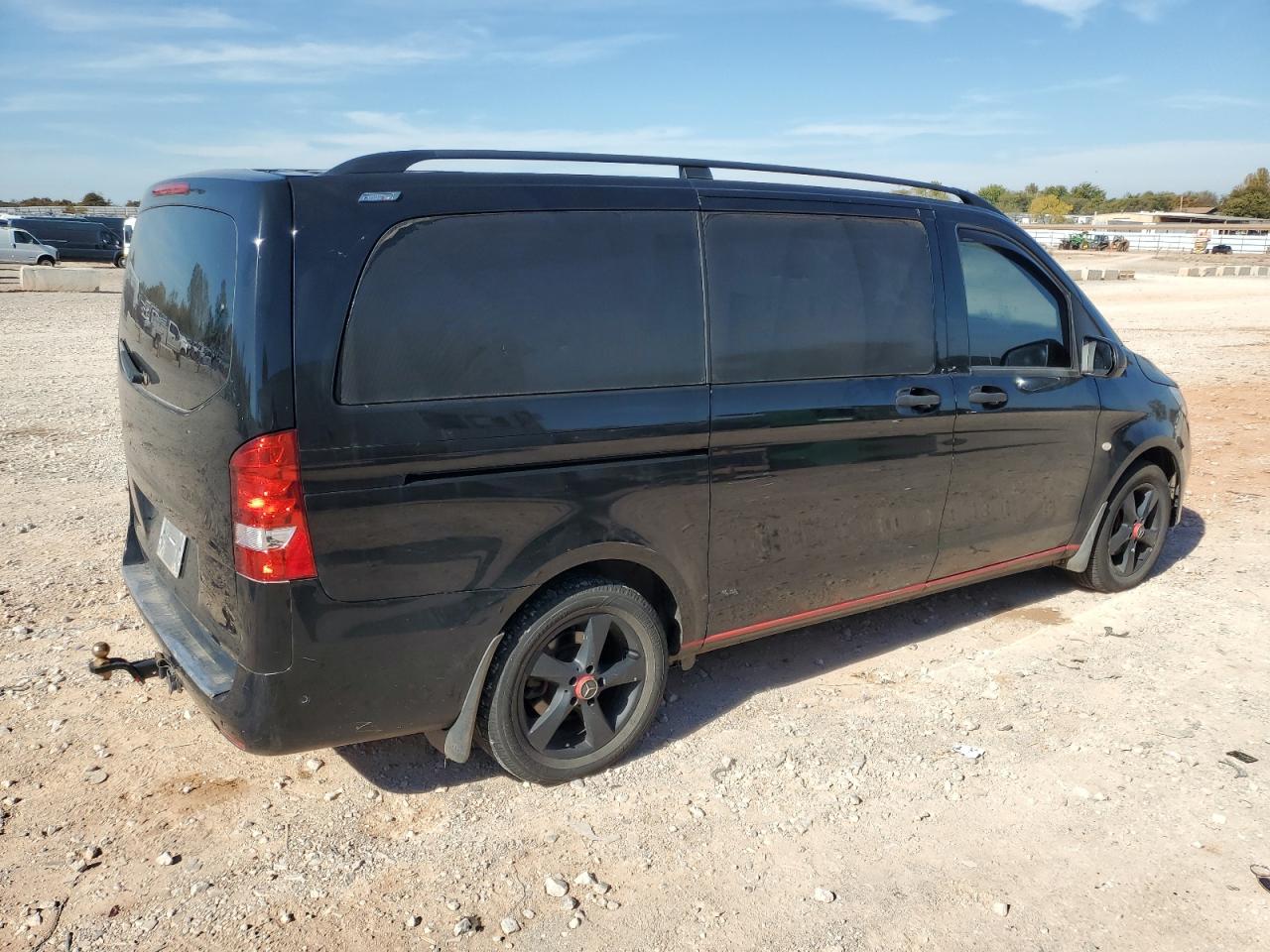 2016 Mercedes Metris VIN WD4PG2EE0G3095393 photo 3