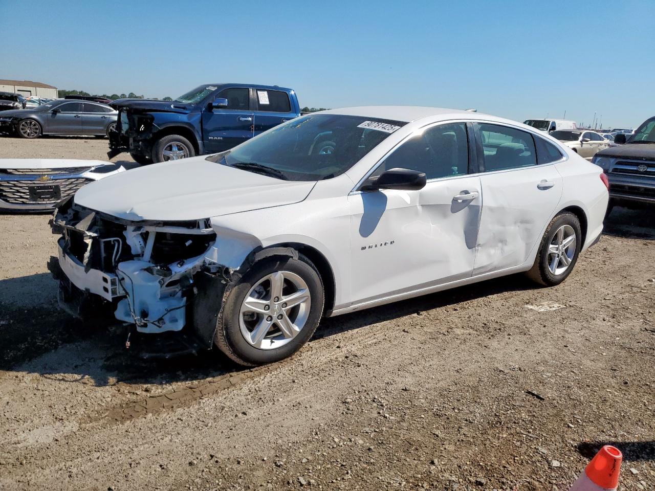 2019 Chev Malibu VIN 1G1ZC5ST2KF186264 photo 1