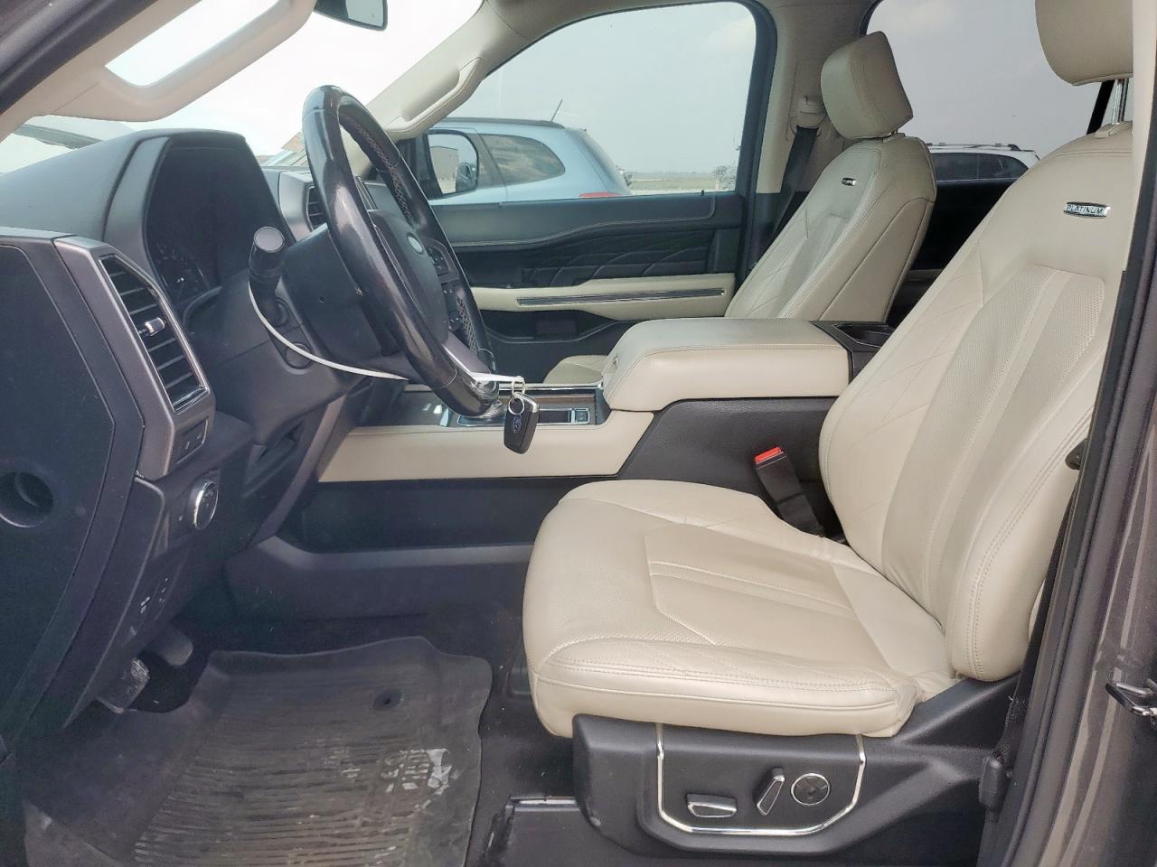 2018 Ford Expedition VIN 1FMJU1LT0JEA56167 photo 7